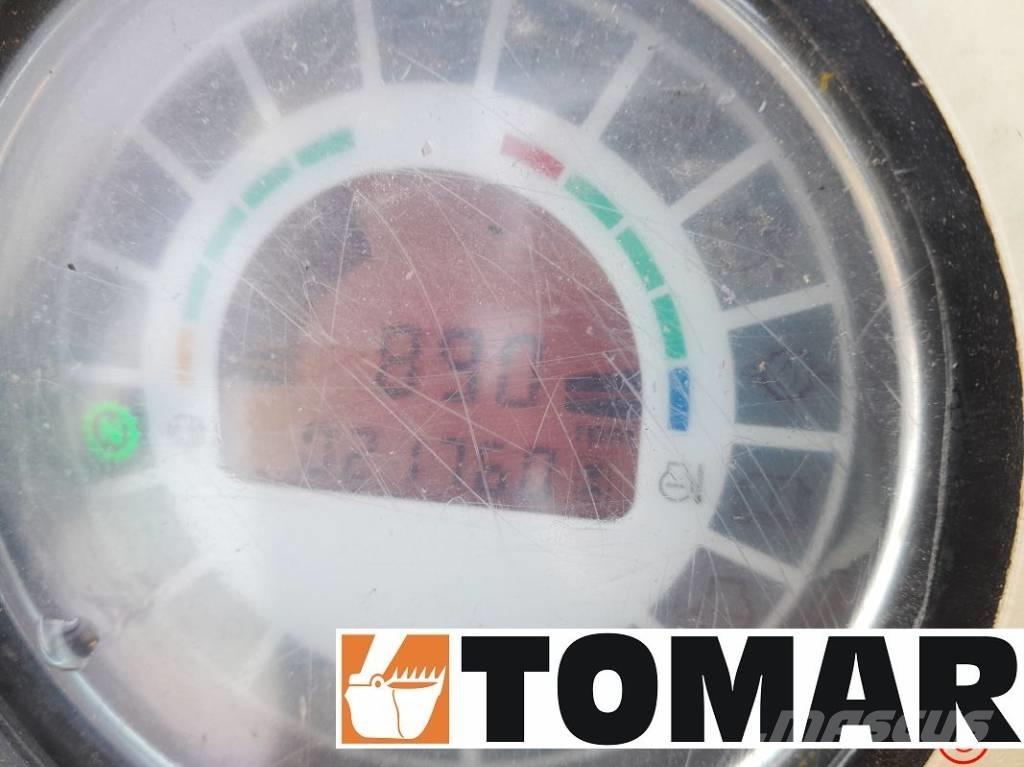 JCB 6 TST Stavebné sklápače