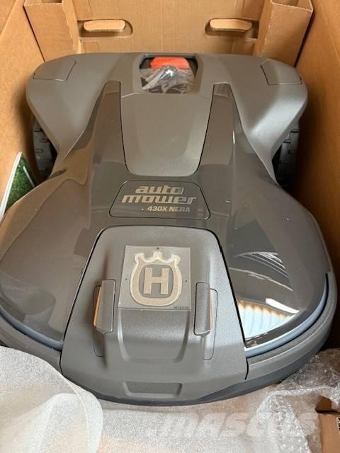 Husqvarna 430X Robotické kosačky