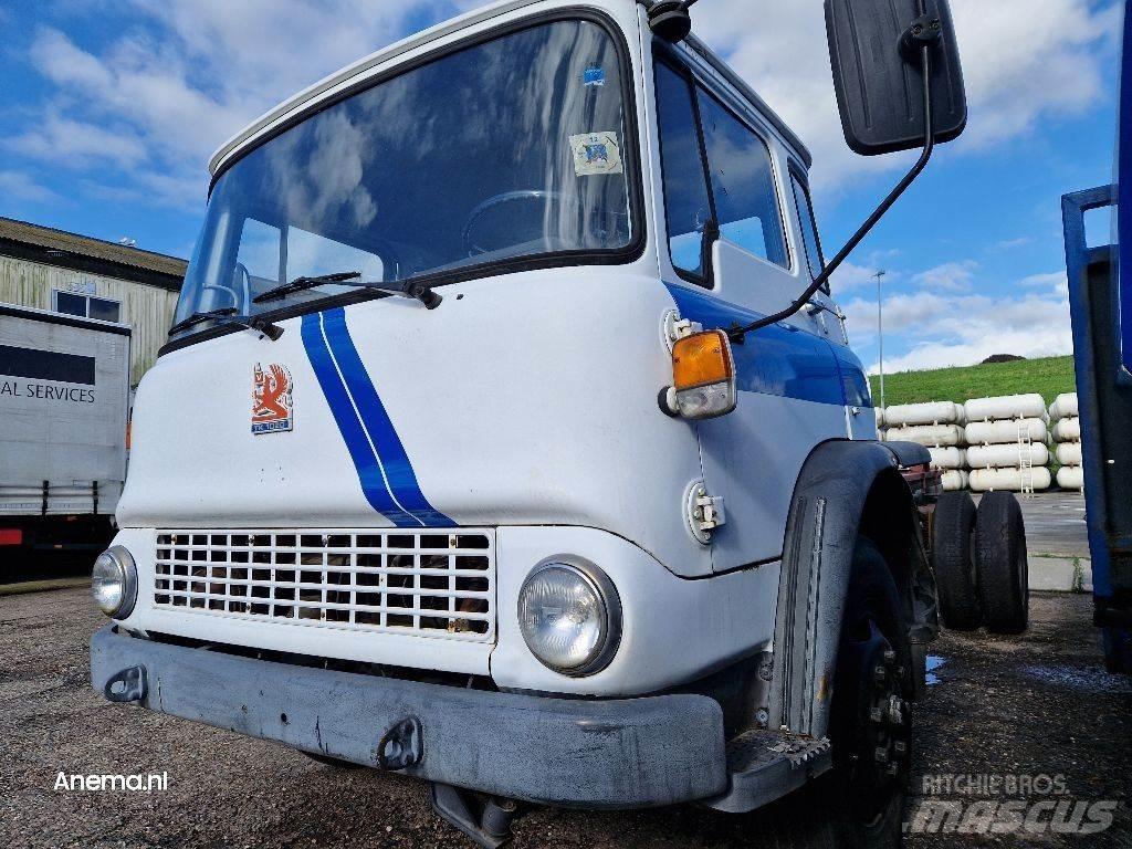 Bedford TK 1020 Ťahače