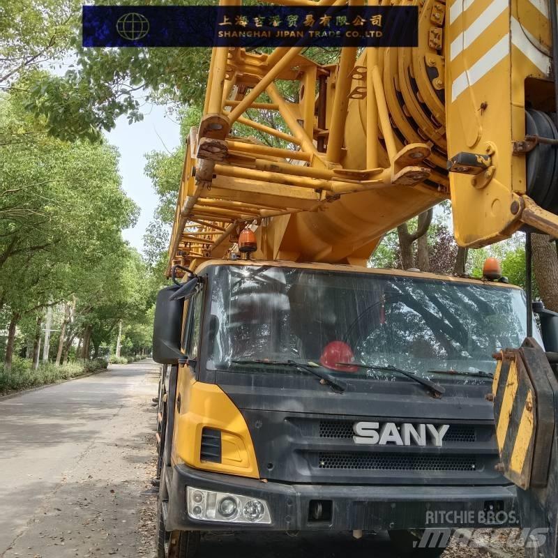 Sany STC 1000A Univerzálne terénne žeriavy