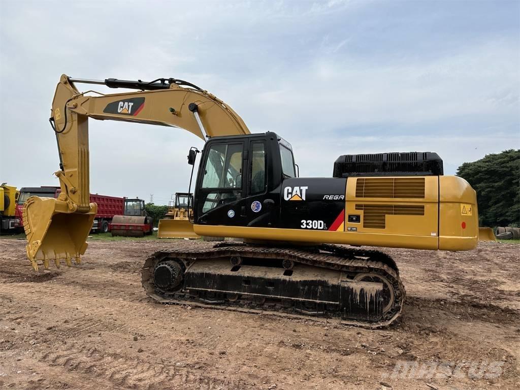 CAT 330 D L Pásové rýpadlá