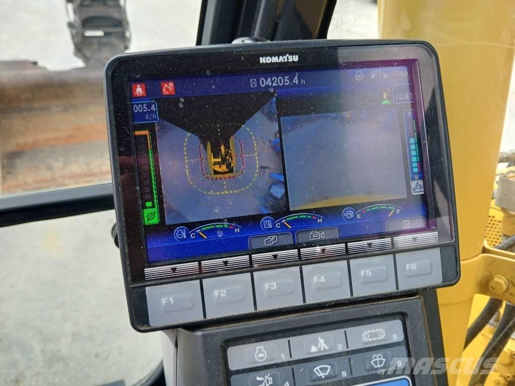 Komatsu PC 138 US-11 Pásové rýpadlá
