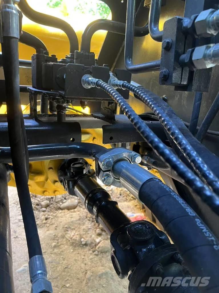  临工 956L Kolesové nakladače