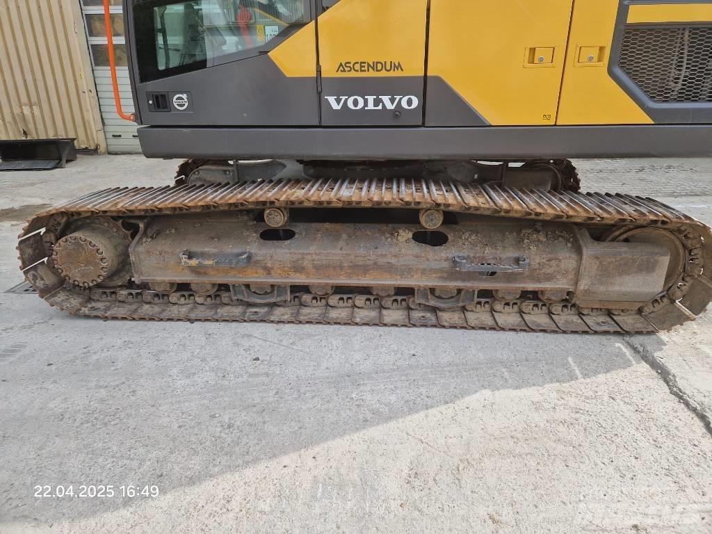 Volvo EC220EL Pásové rýpadlá
