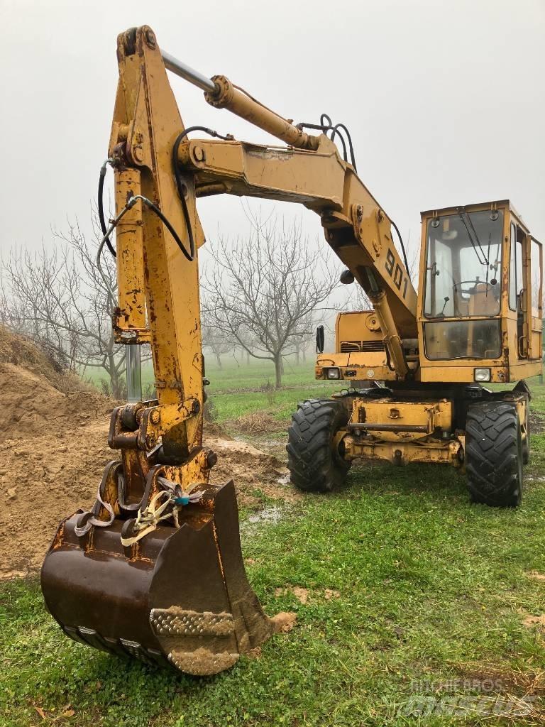 Liebherr A 901 C Kolesové rýpadlá