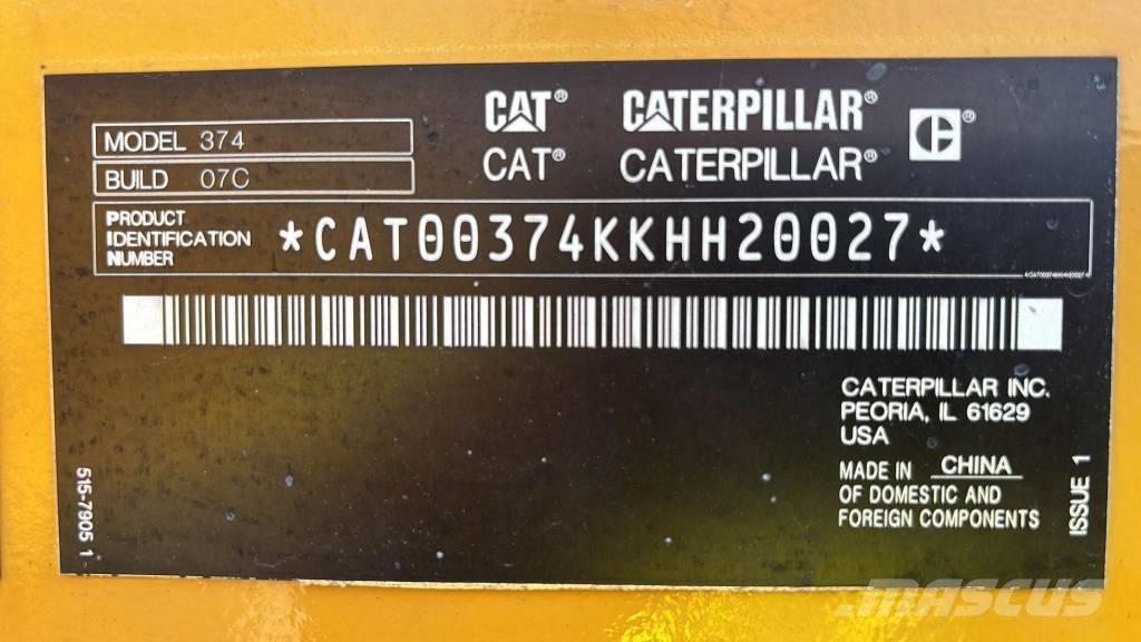 CAT 374 Pásové rýpadlá