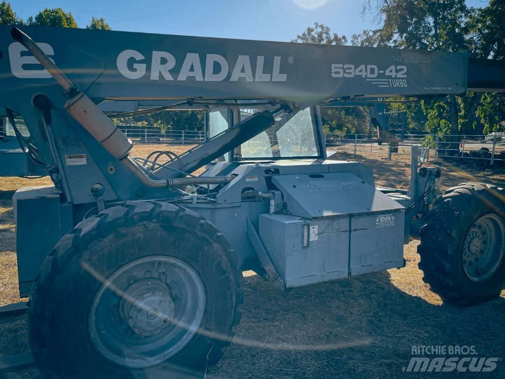Gradall 534 D-6-42 Teleskopické manipulátory