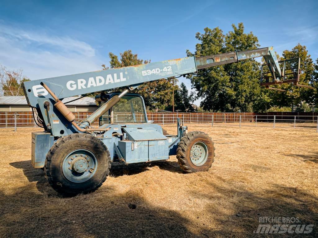 Gradall 534 D-6-42 Teleskopické manipulátory
