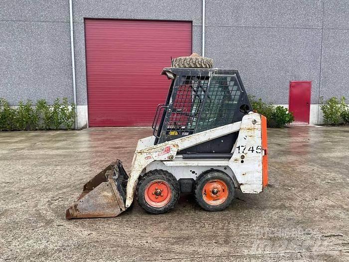 Bobcat S70 Kolesové nakladače