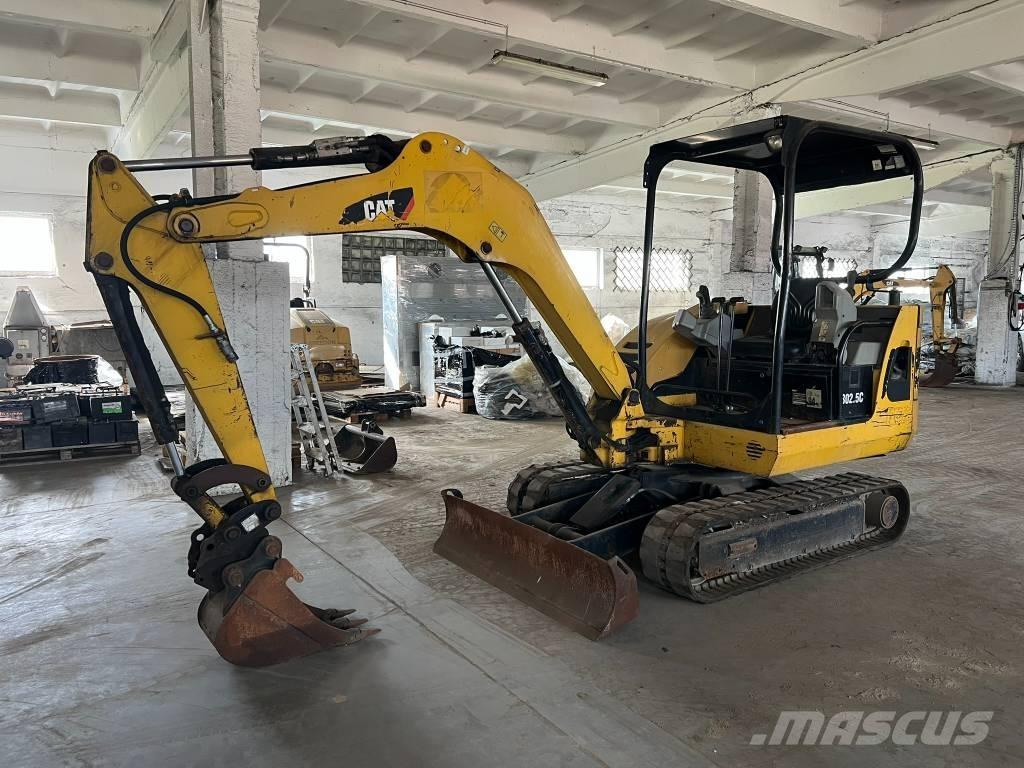 CAT 302.5 C Pásové rýpadlá
