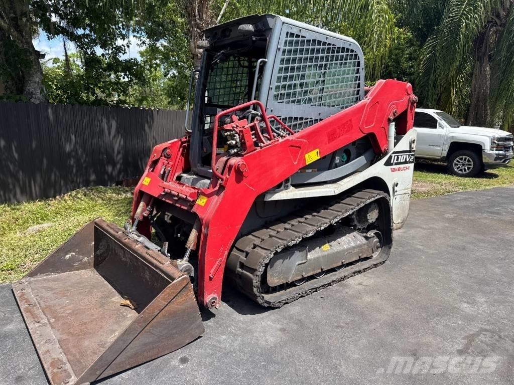 Takeuchi TL10 Šmykom riadené nakladače