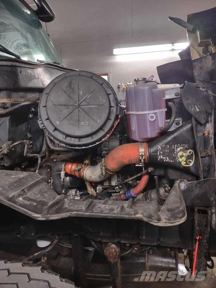 International 7500 Sklápače