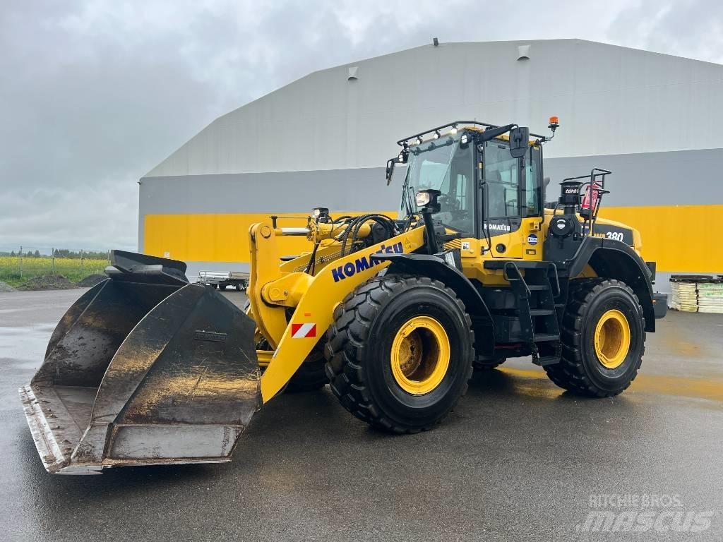Komatsu WA 380-8E0 Kolesové nakladače
