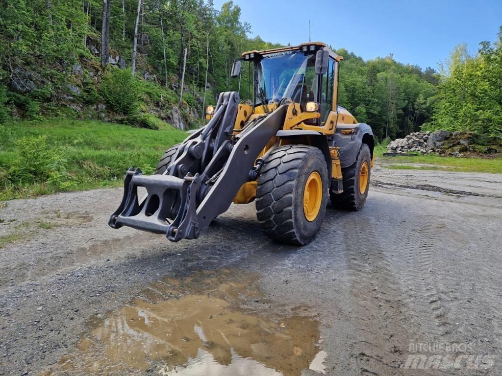 Volvo L 110 H Kolesové nakladače
