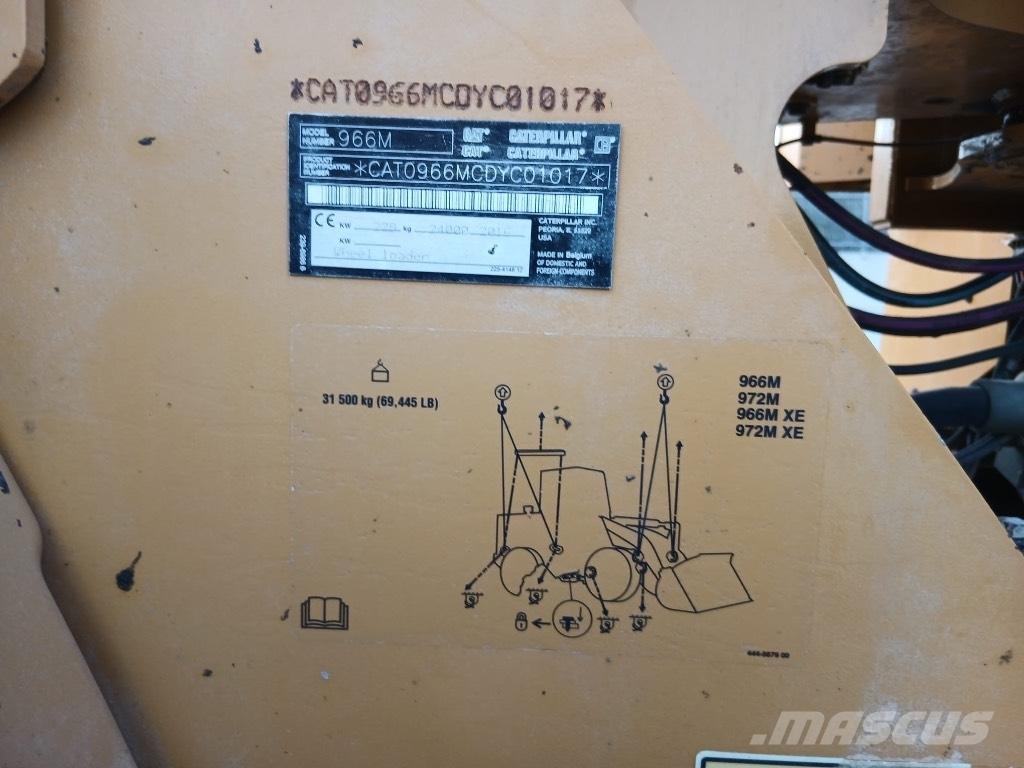 CAT 966 M Kolesové nakladače