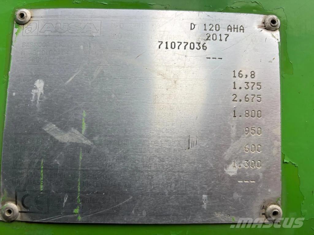 Ausa D120AHA Kĺbové nákladné autá