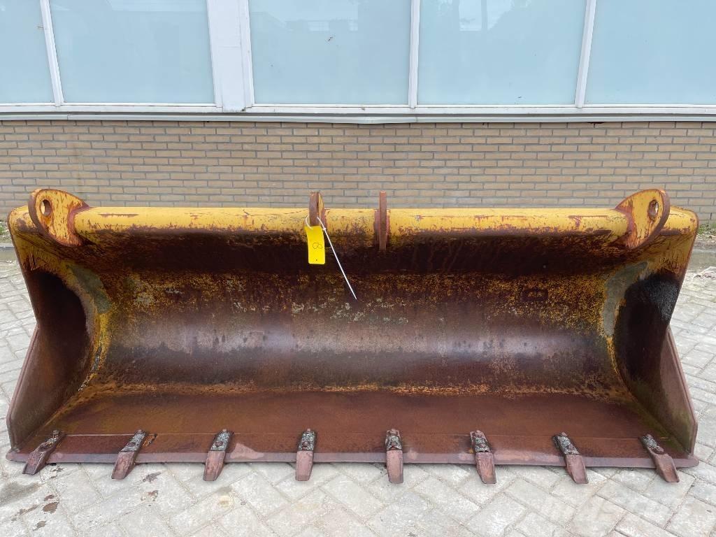 CAT Backhoe bucket Lopaty