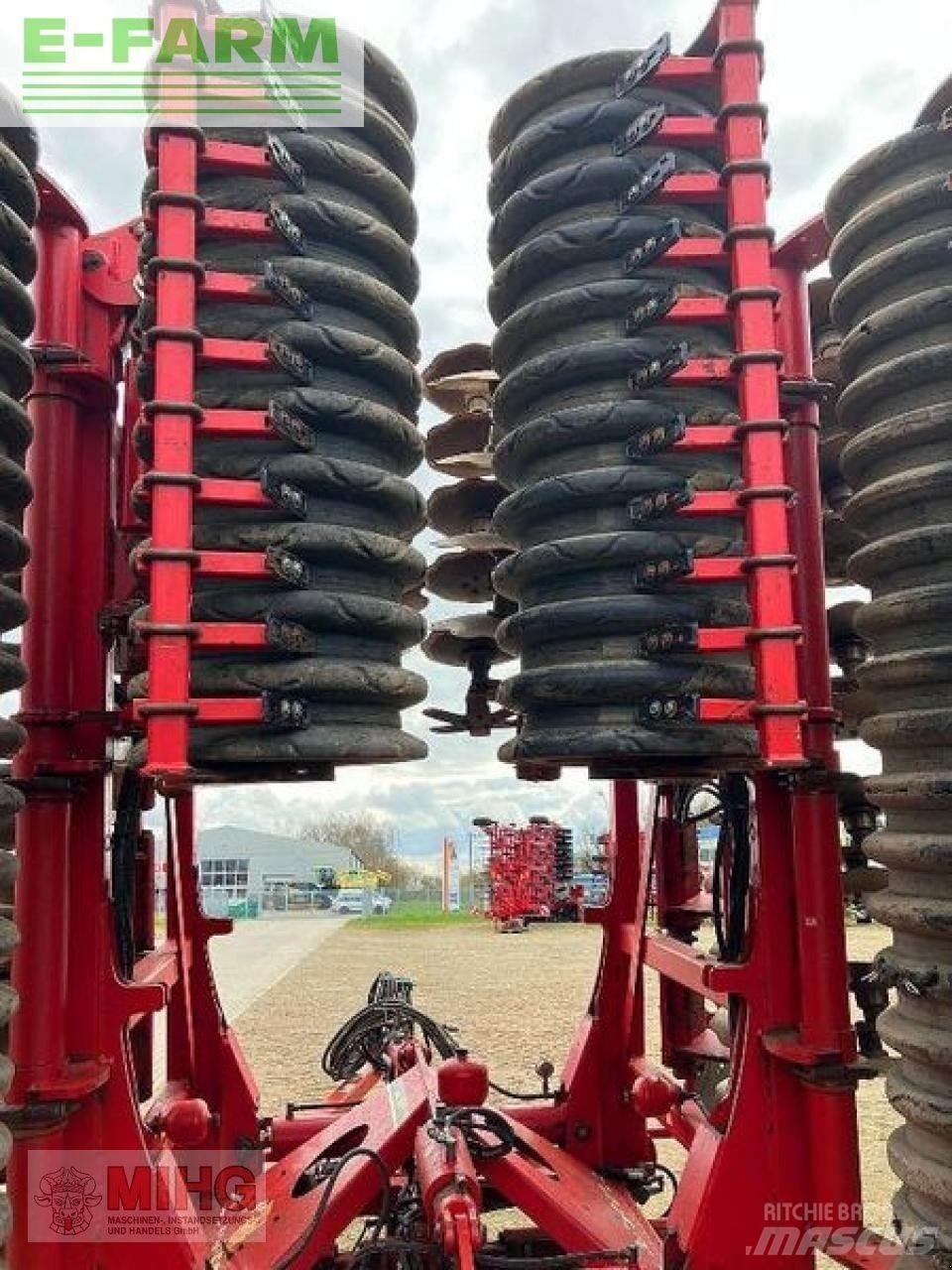 Horsch joker 10 rt Tanierové brány