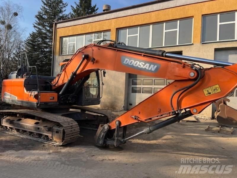 Doosan DX 225 LC-5 Pásové rýpadlá