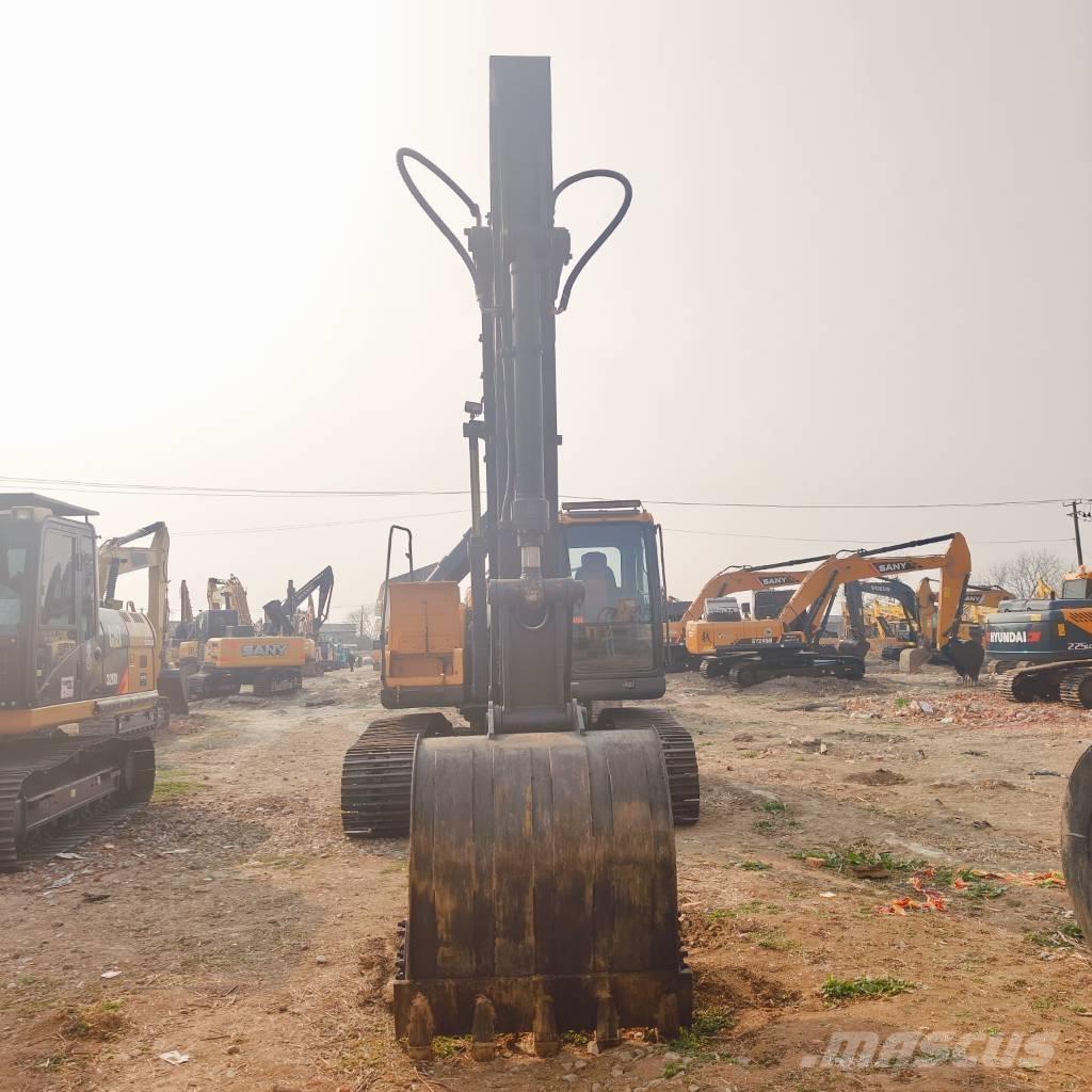 Hyundai R220LC-9S Pásové rýpadlá