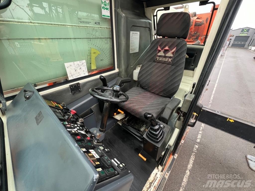 Terex AC 55 Univerzálne terénne žeriavy