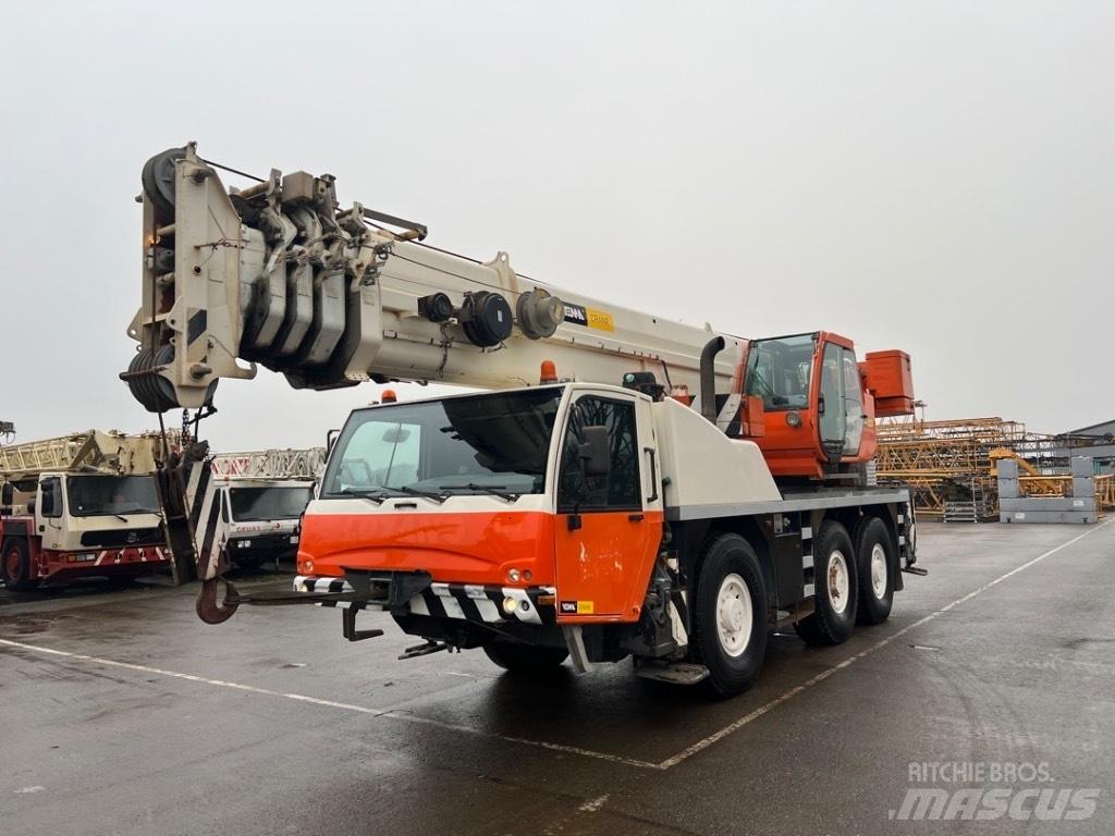 Terex AC 55 Univerzálne terénne žeriavy