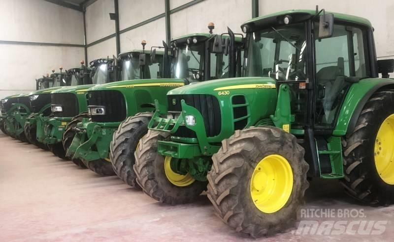 John Deere 6910 Traktory