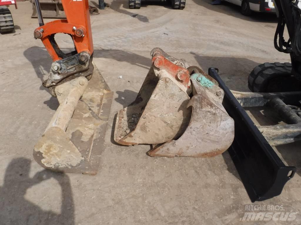 Hitachi ZX48U-6 Mini rýpadlá < 7t