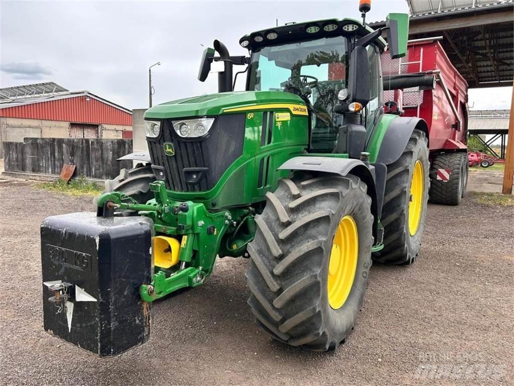 John Deere 6R 250 Traktory
