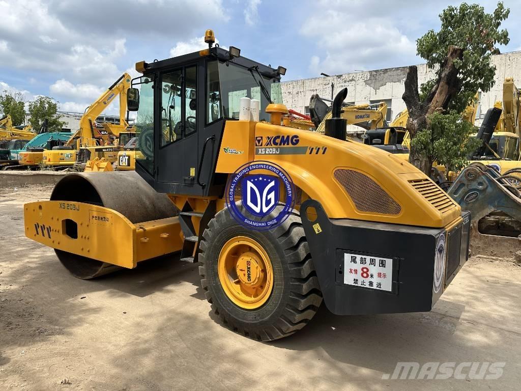 XCMG XS 203 J Ťahačové valce
