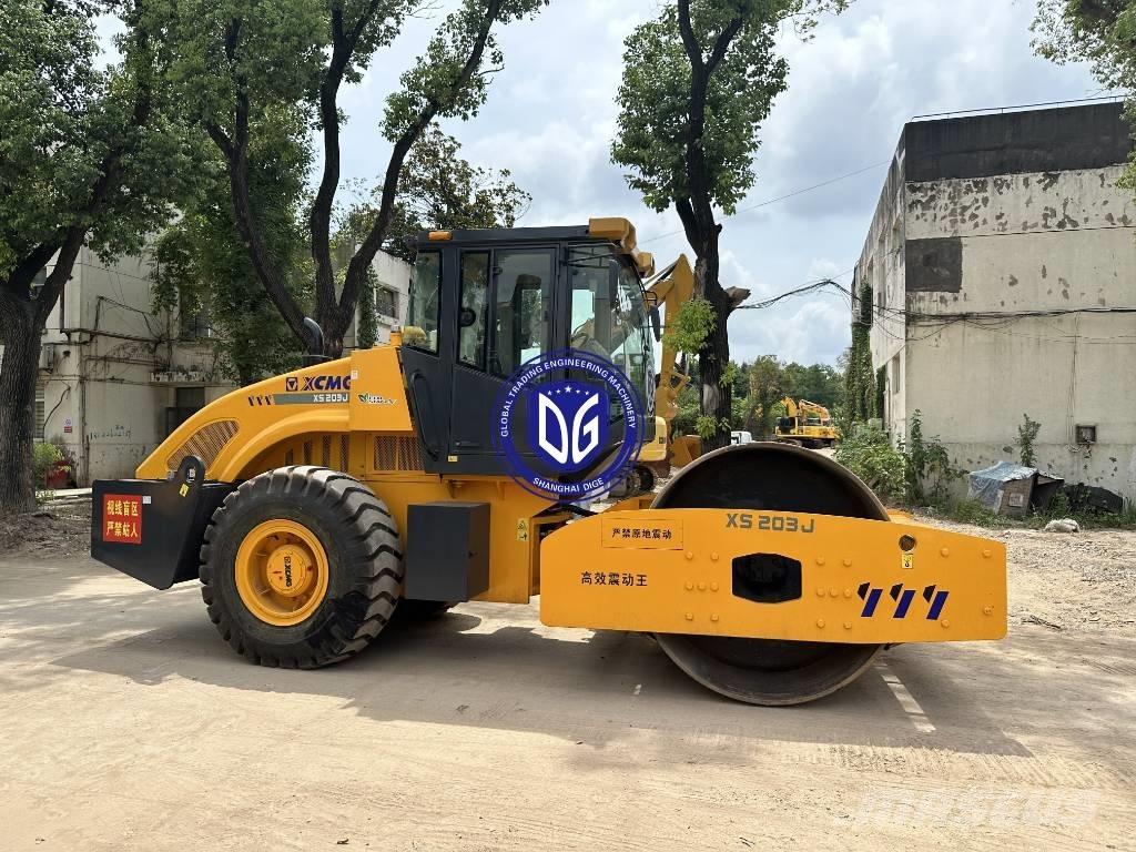 XCMG XS 203 J Ťahačové valce