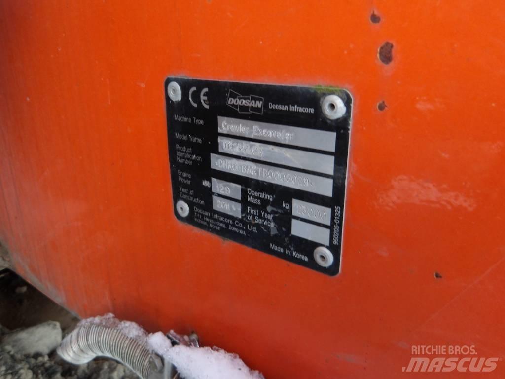 Doosan DX 235 LCR Pásové rýpadlá