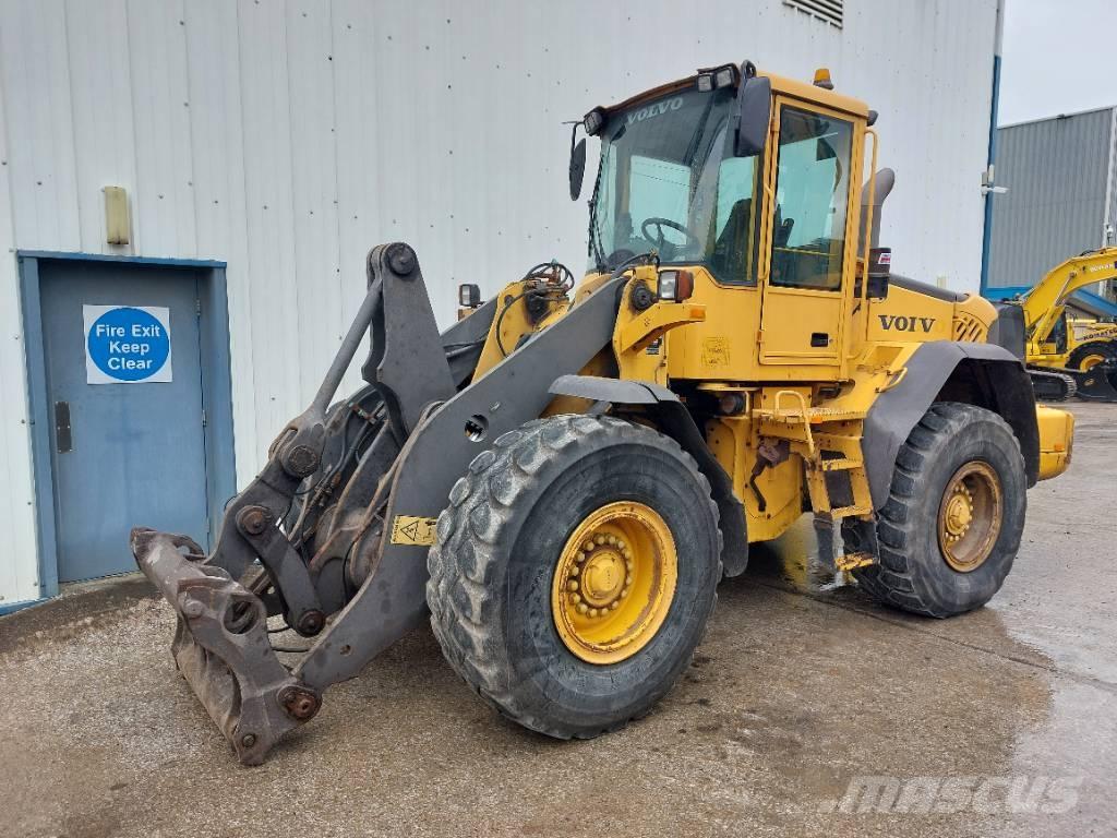 Volvo L90E Kolesové nakladače