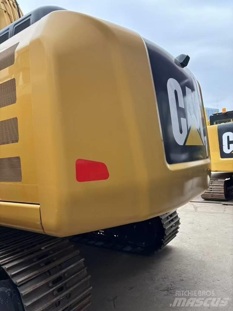 CAT 320 E Pásové rýpadlá