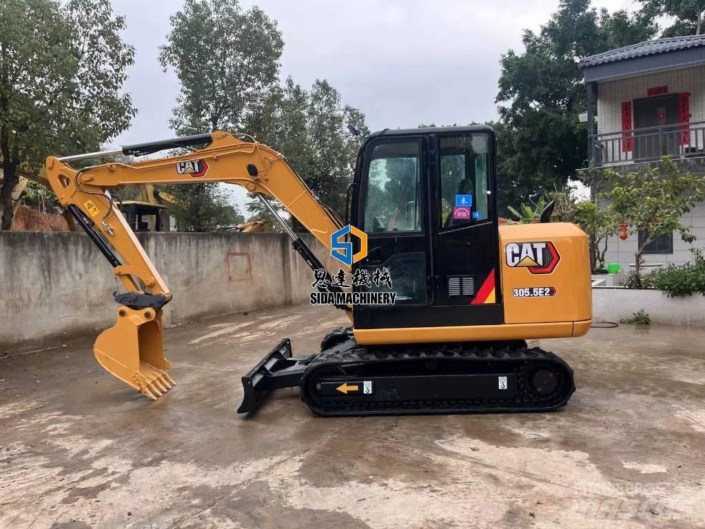 CAT 305.5E2 Pásové rýpadlá