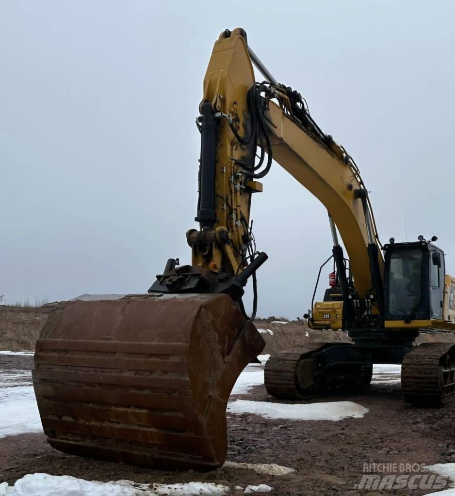 CAT 340 Pásové rýpadlá