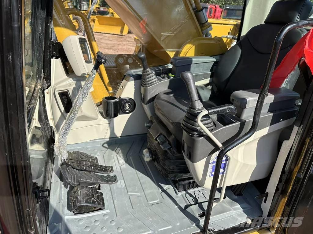 CAT 330 C Pásové rýpadlá