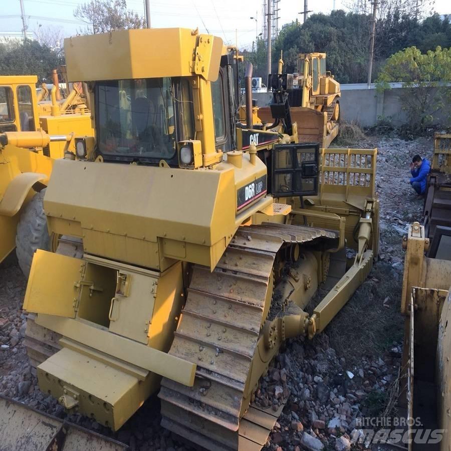 CAT D6R Pásové dozéry