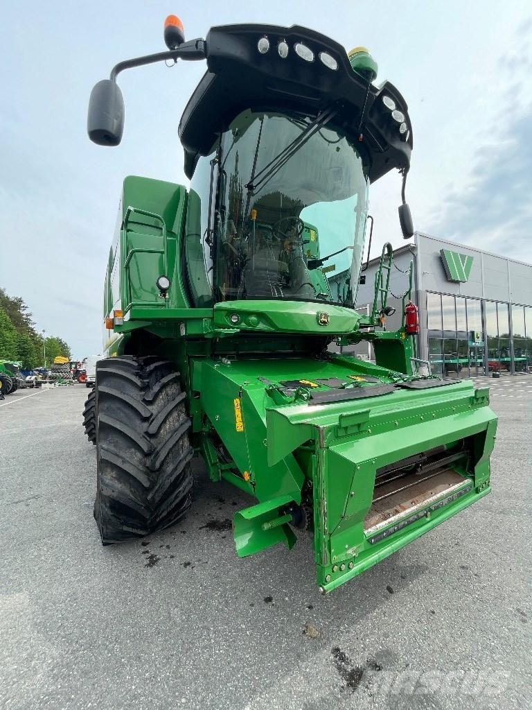 John Deere W540 Kombinované zberacie stroje