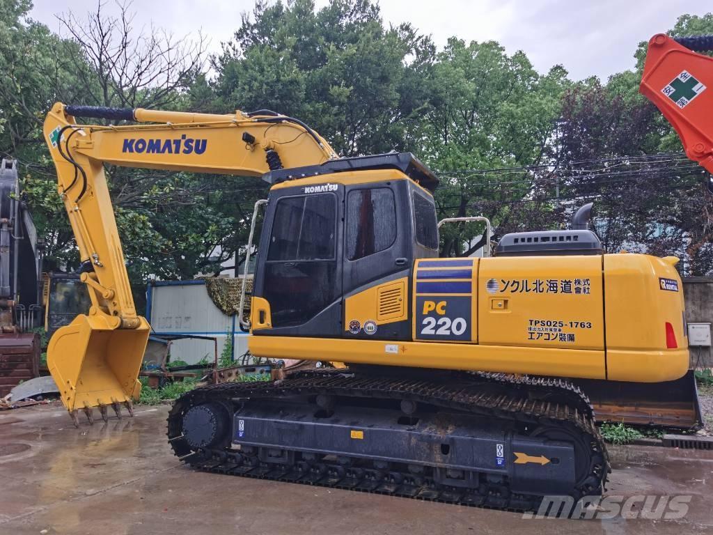 Komatsu PC 220-7 Pásové rýpadlá