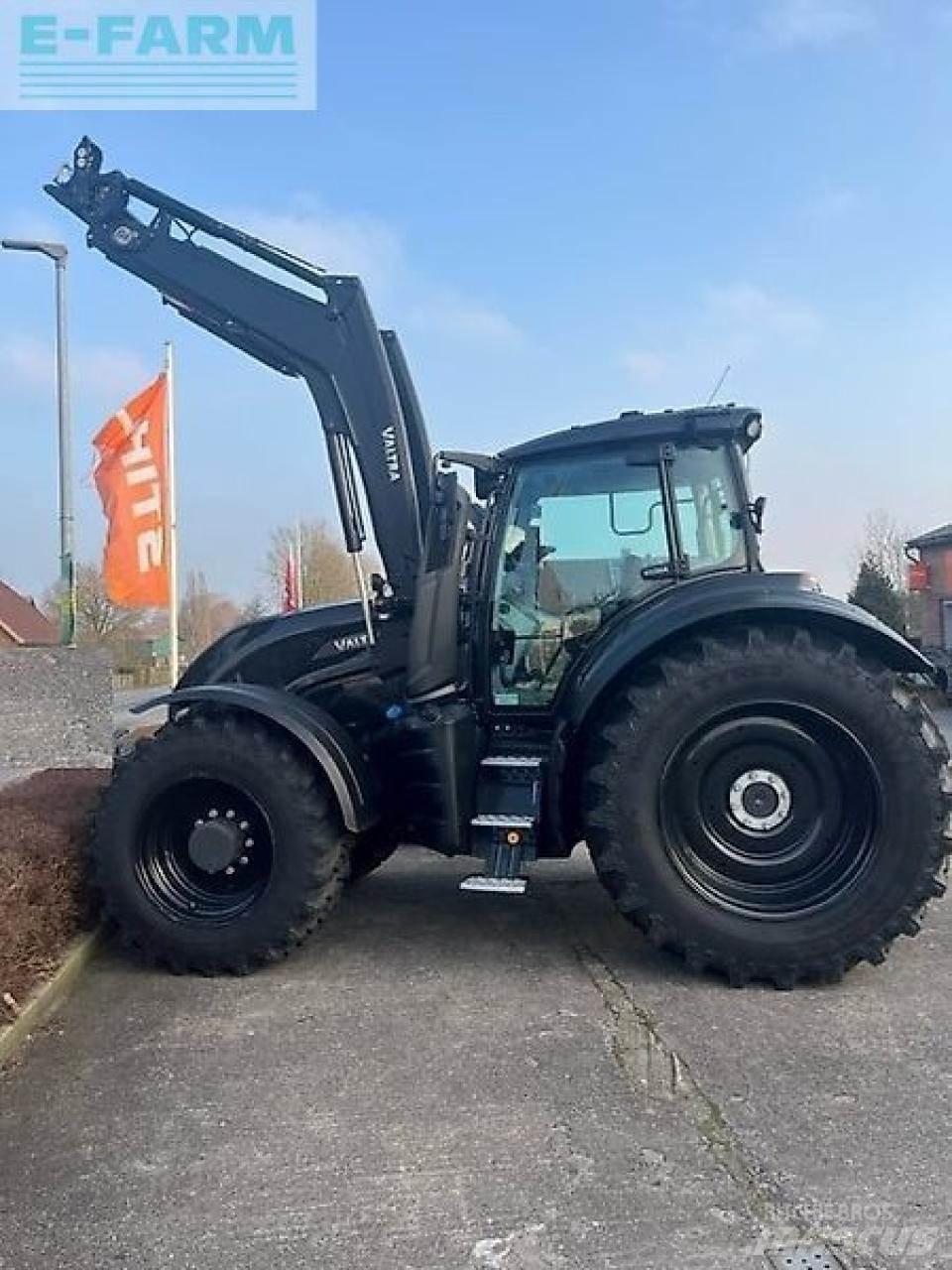 Valtra t175ea Traktory