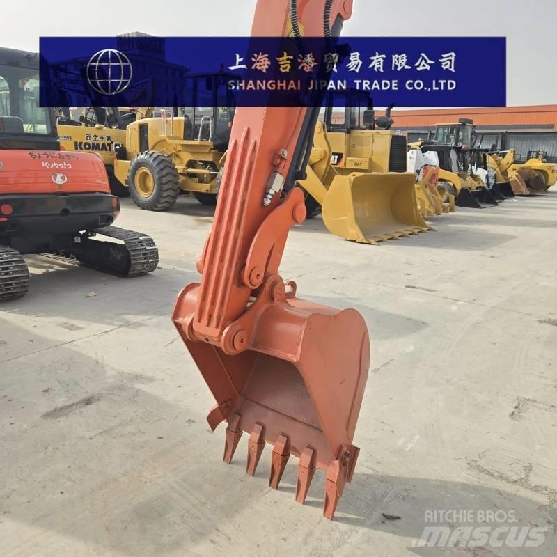 Doosan DX 60 Pásové rýpadlá