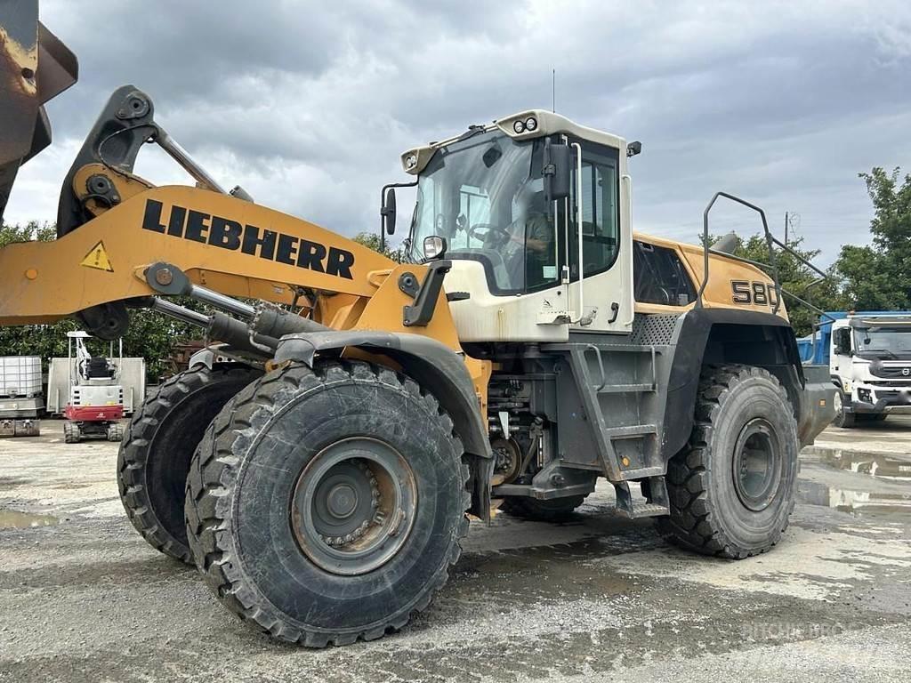 Liebherr L580 - Kolesové nakladače