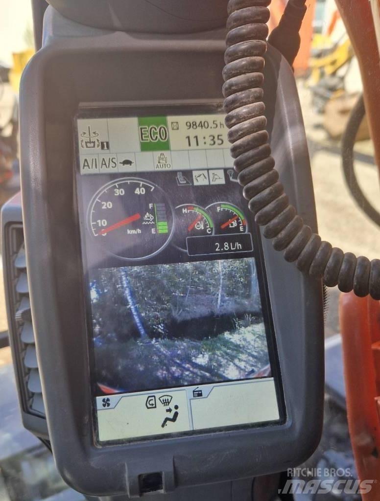 Hitachi ZX 140 W-6 Kolesové rýpadlá