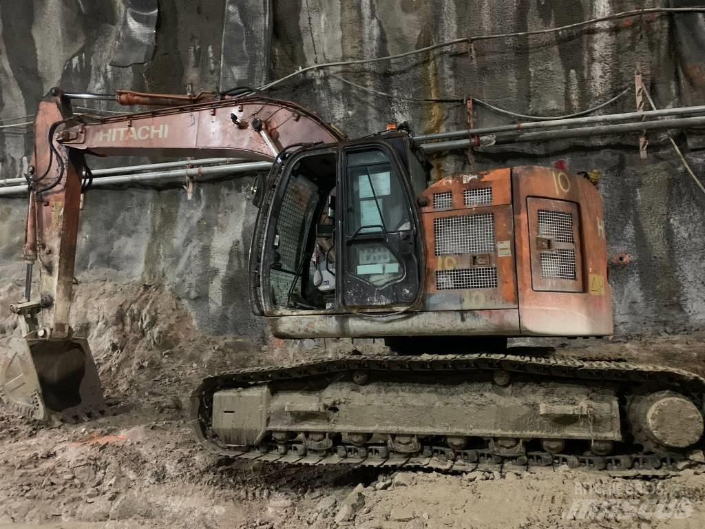 Hitachi ZX225US-5A Stavebníctvo - ostatné