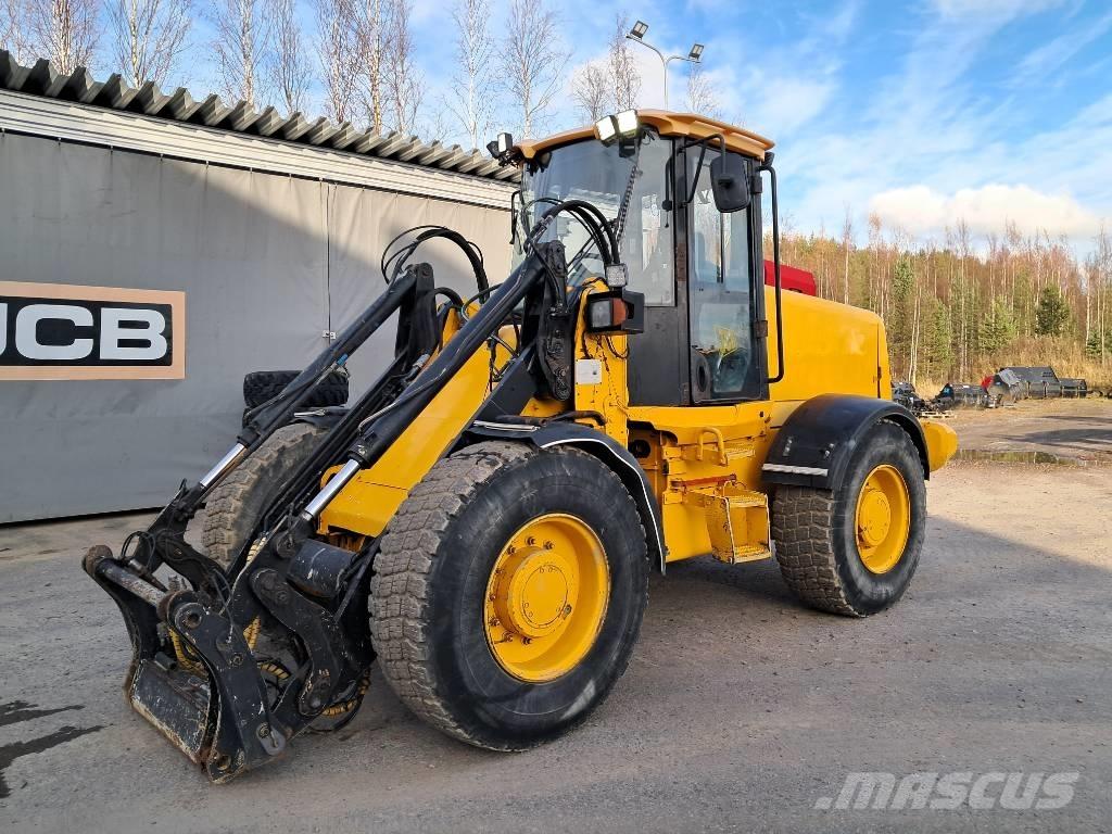 JCB 416S Kolesové nakladače