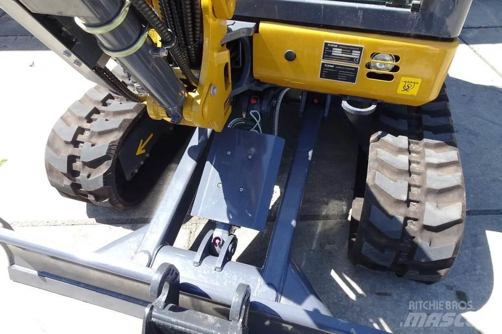 XCMG XE27E Pásové rýpadlá