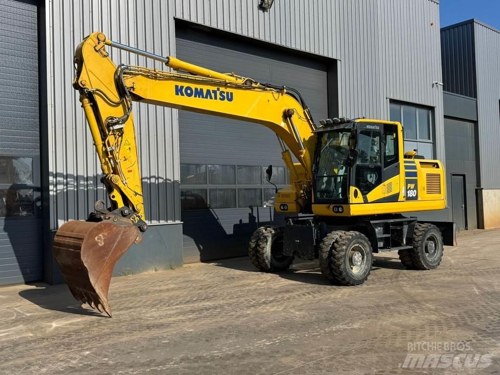 Komatsu PW180-11 Kolesové rýpadlá
