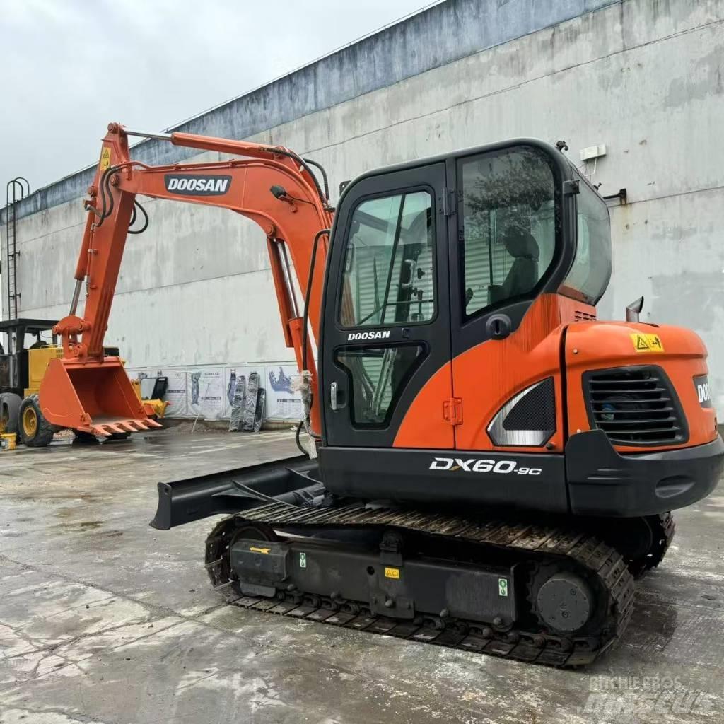 Doosan DX 60-9 C Mini rýpadlá < 7t