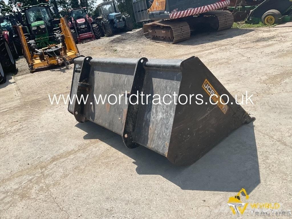JCB Agri Bucket Stavebné sklápače